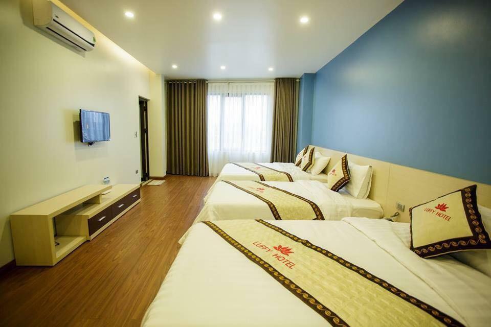 Luffy Hotel Uong Bi Exterior foto