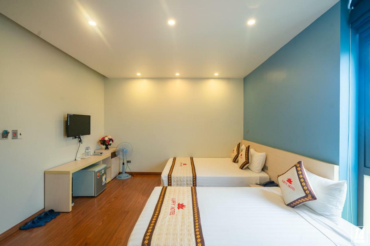 Luffy Hotel Uong Bi Exterior foto